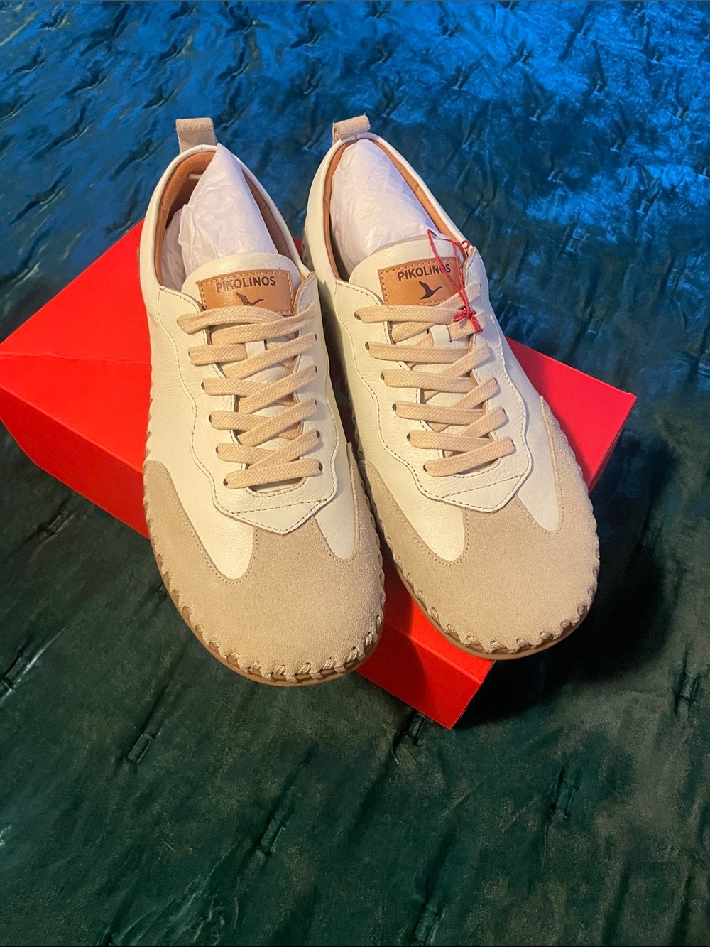 PIKOLINOS Paterna Unisex Off White Casual Sneakers - Picture 2 of 8